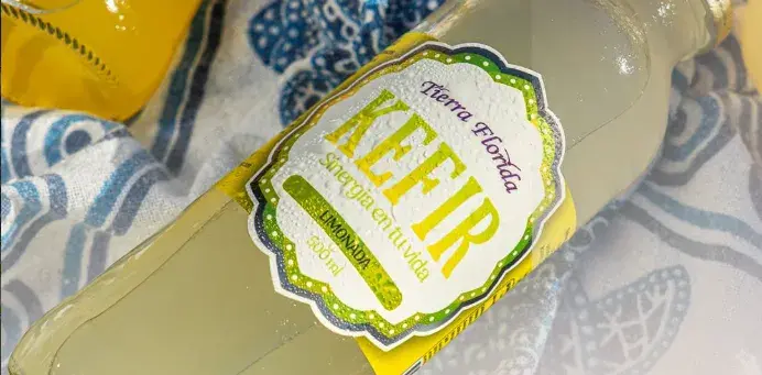 Kéfir: hidratación real sin azúcar